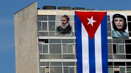 US Former high-level officials urge easing Cuba sanctions - ảnh 1